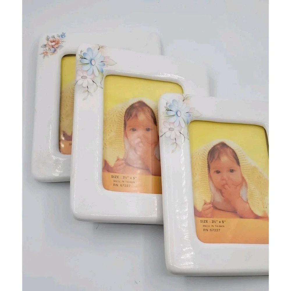 Vintage Set Of 3 White Crackle Porcelain Picture Photo Frame‎ Pink Roses Floral